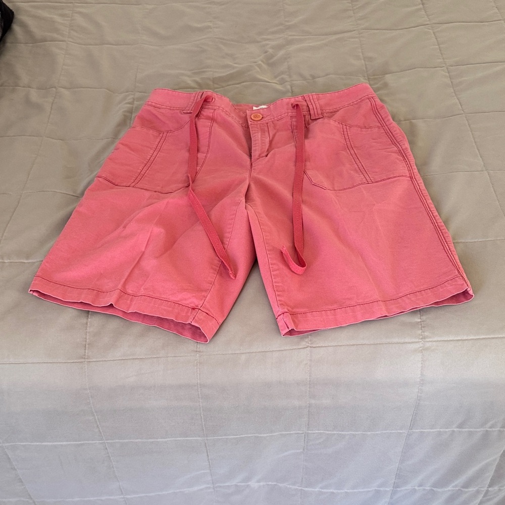 Dockers Pink Women's Bermudas